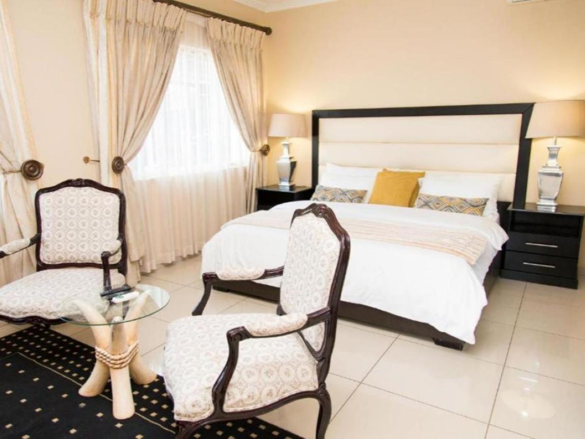 Sollunaa Guesthouse Sandton Habitación foto