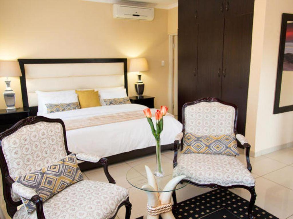 Sollunaa Guesthouse Sandton Habitación foto